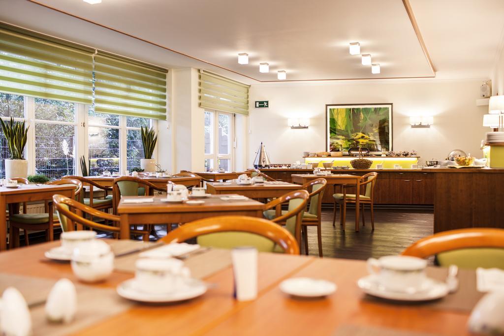 Hotel Buerer Hof Гельзенкірхен Екстер'єр фото