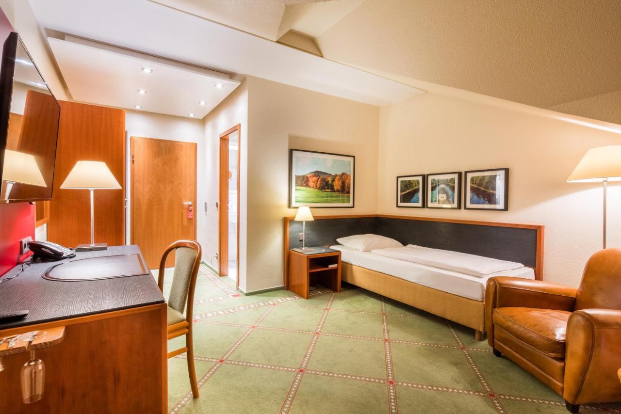 Hotel Buerer Hof Гельзенкірхен Екстер'єр фото